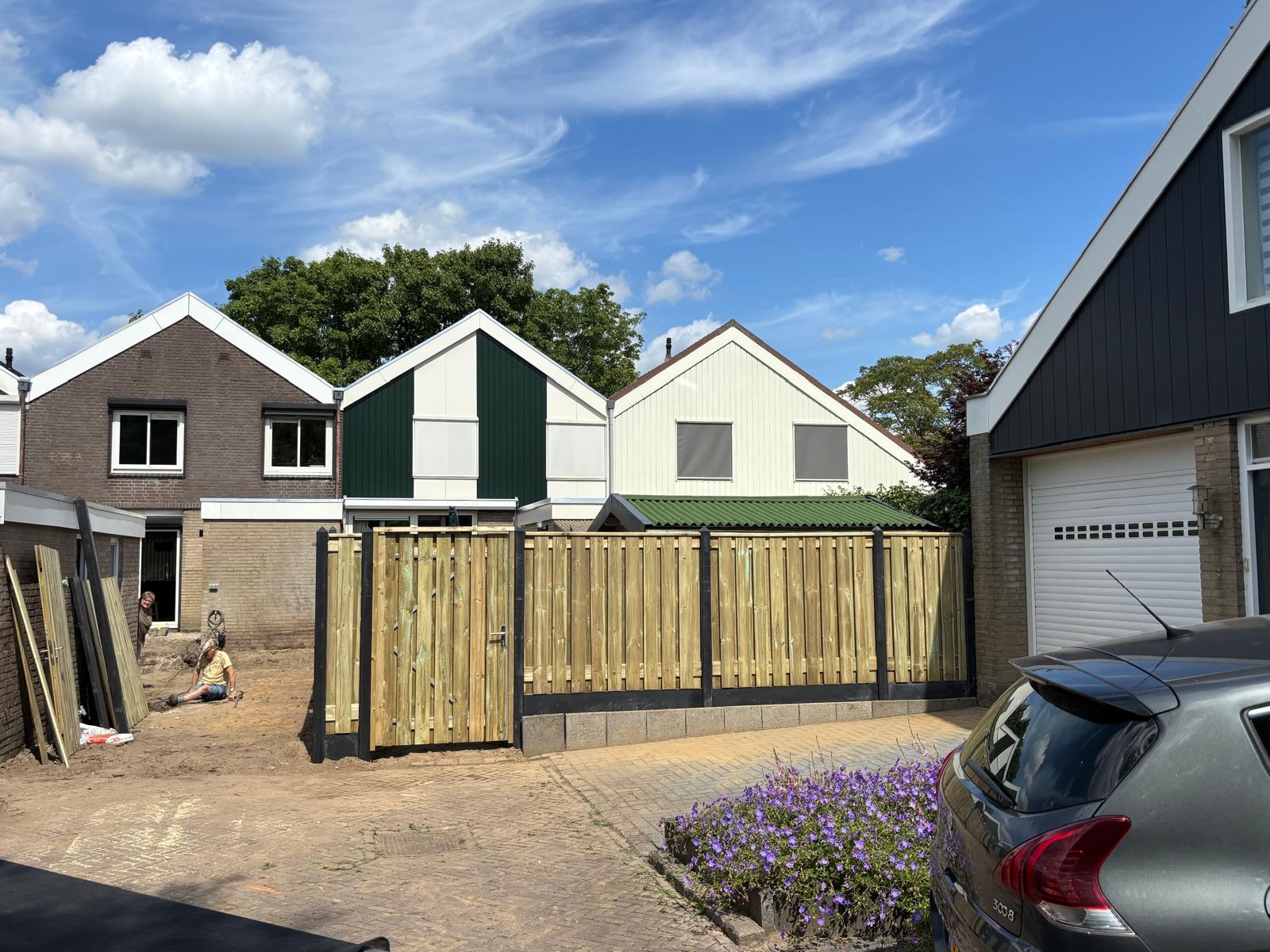 Hout erfafscheiding voortuin